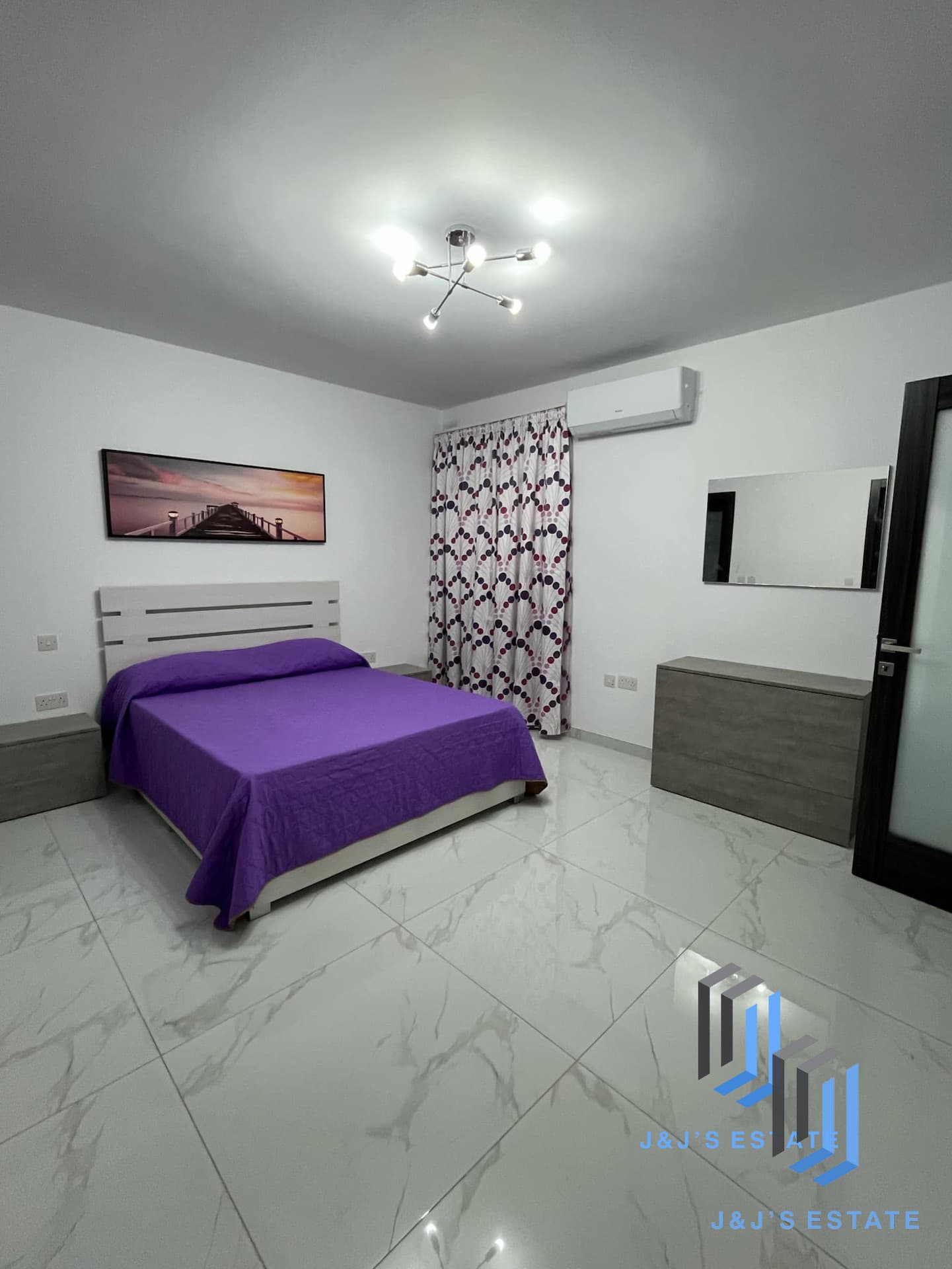 Brand New 3-Bedroom Maisonette in Central Zebbug · 10