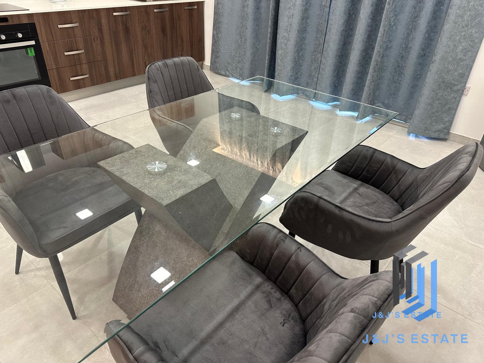 Stylish 3-Bedroom Apartment in San Gwann · 3