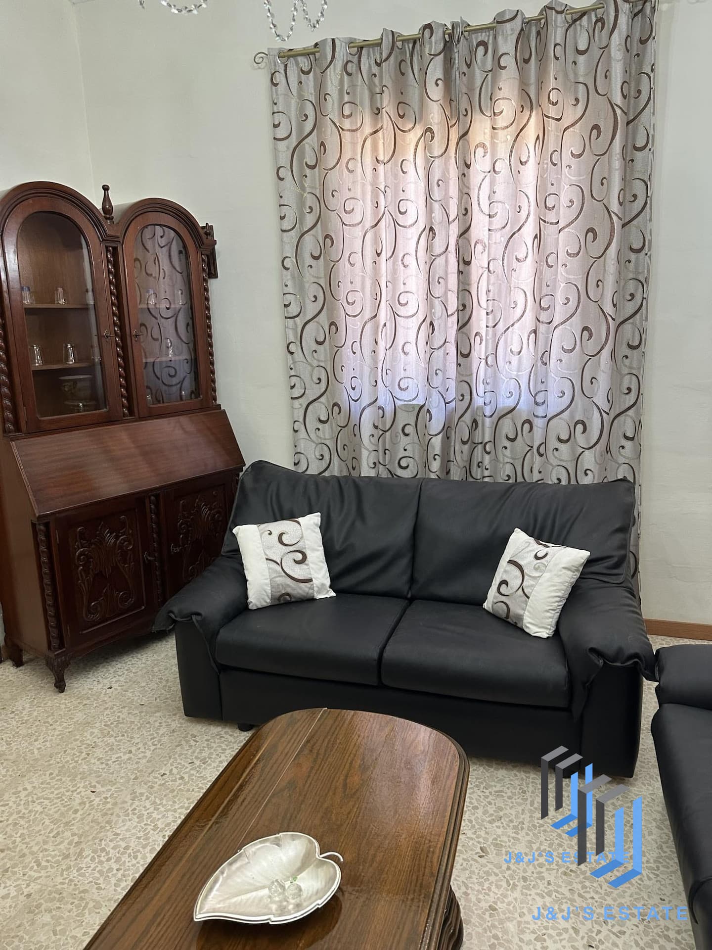 3-Bedroom Apartment with Valley & Sea Views – San Gwann · 14