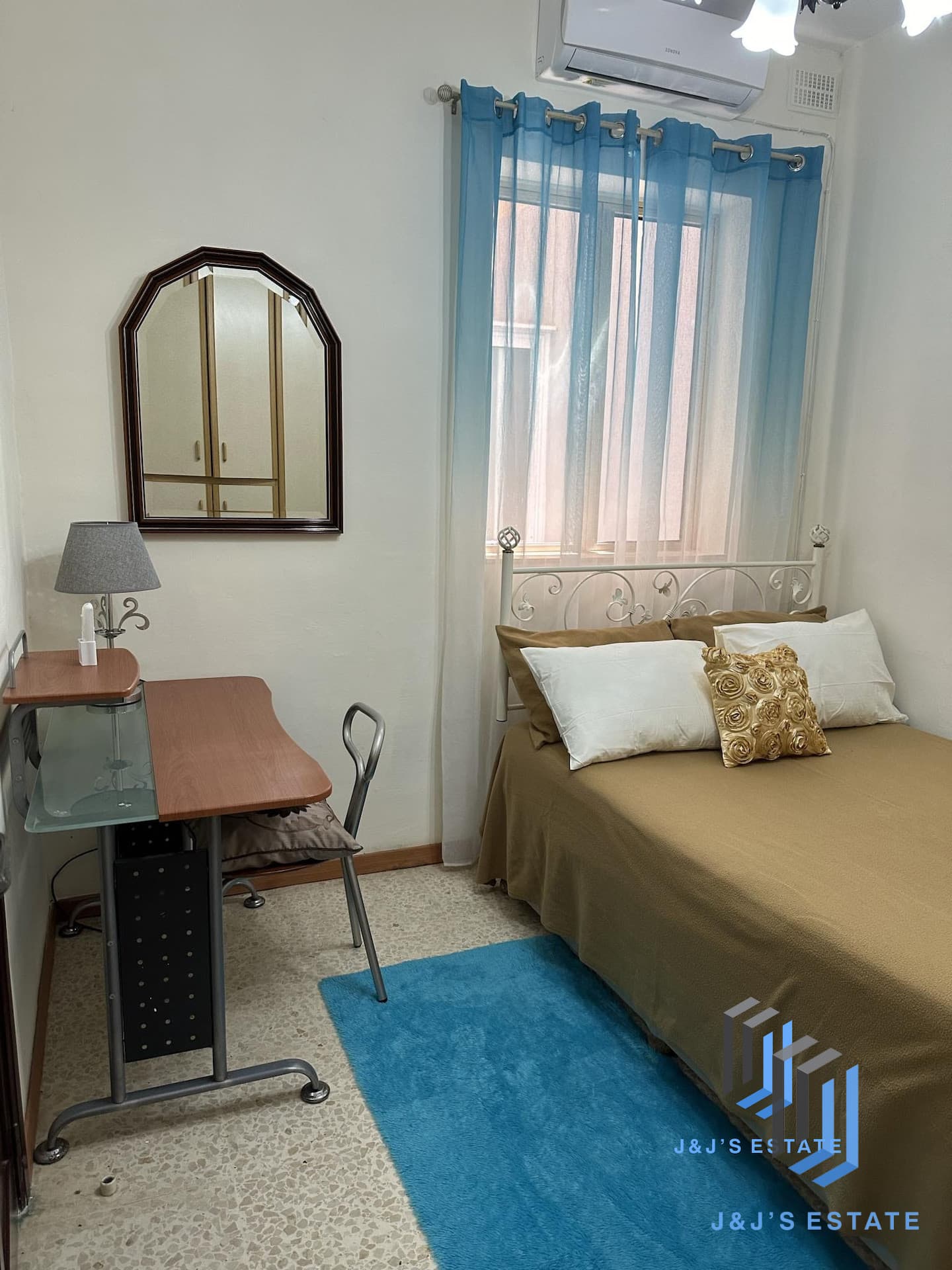 3-Bedroom Apartment with Valley & Sea Views – San Gwann · 20