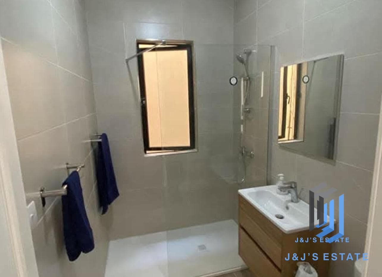 Newly Refurbished 2-Bedroom Apartment in Sliema & St Julian's · 2