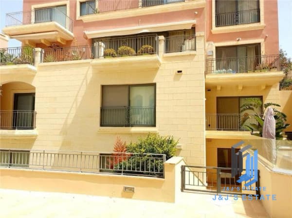 Luxury 3-Bedroom Apartment with Sea Views - Mellieha · 2
