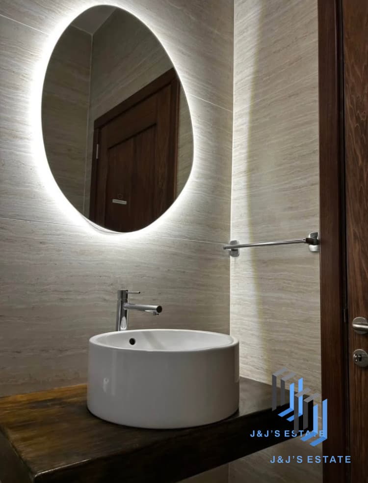 Brand New 1-Bedroom Apartment in Bugibba · 4