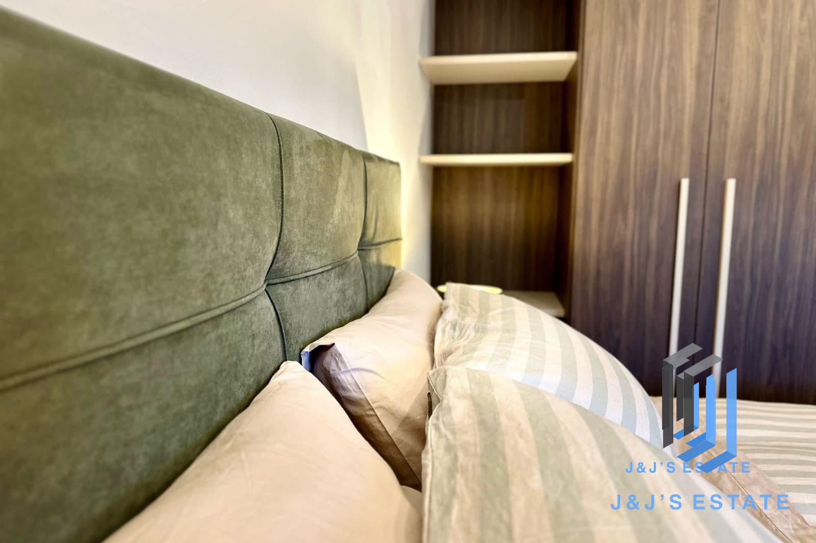 Furnished 3-Bedroom Corner Apartment with ODZ Views - Marsaxlokk · 8