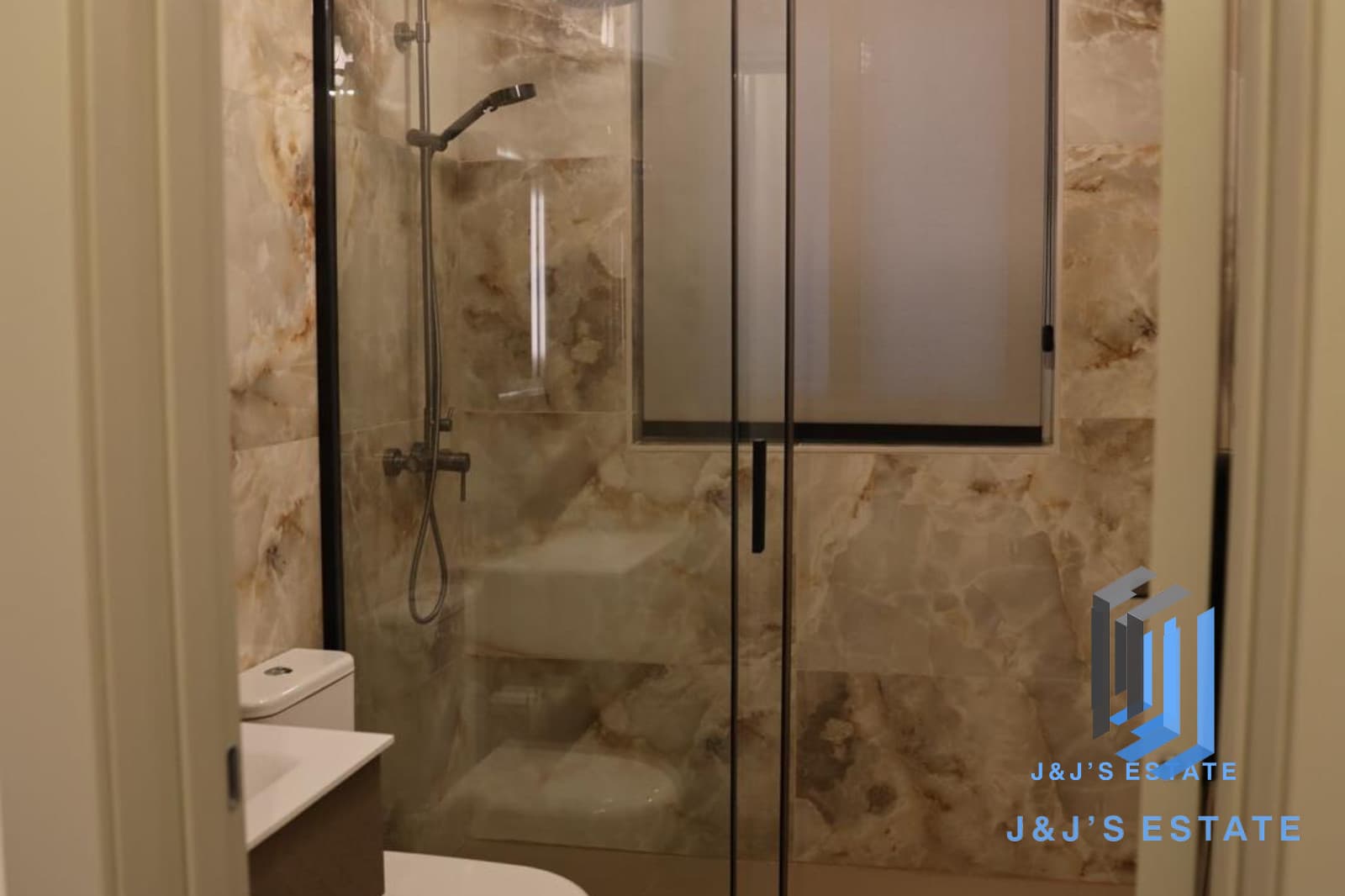 Furnished 3-Bedroom Corner Apartment with ODZ Views - Marsaxlokk · 29