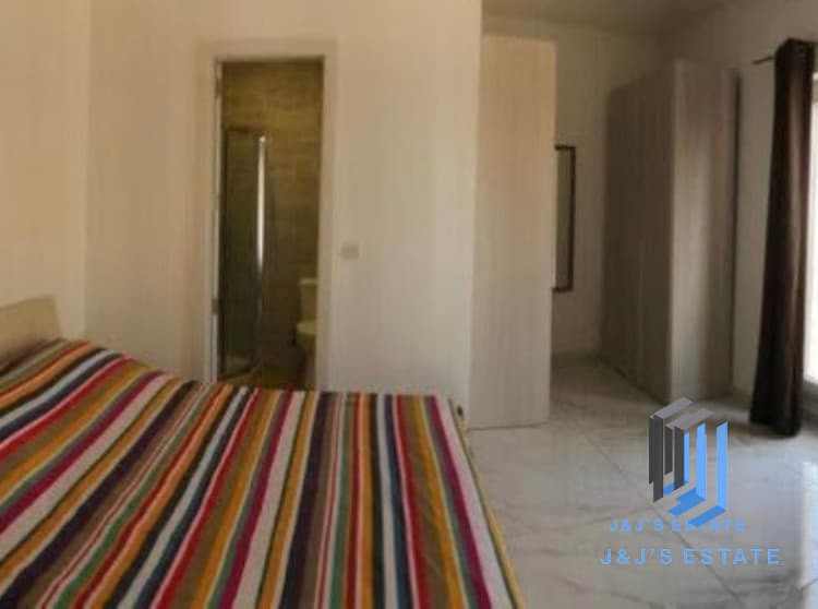 Bright 3-Bedroom Apartment in the Heart of Sliema · 8
