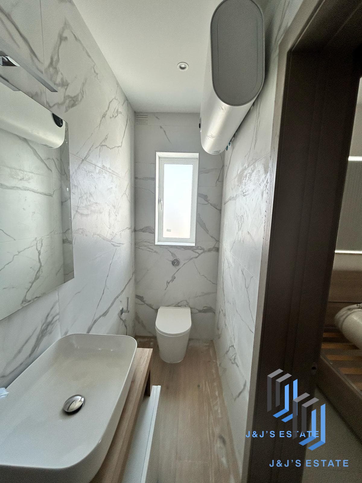 Modern 2-Bedroom Apartment in Msida · 7