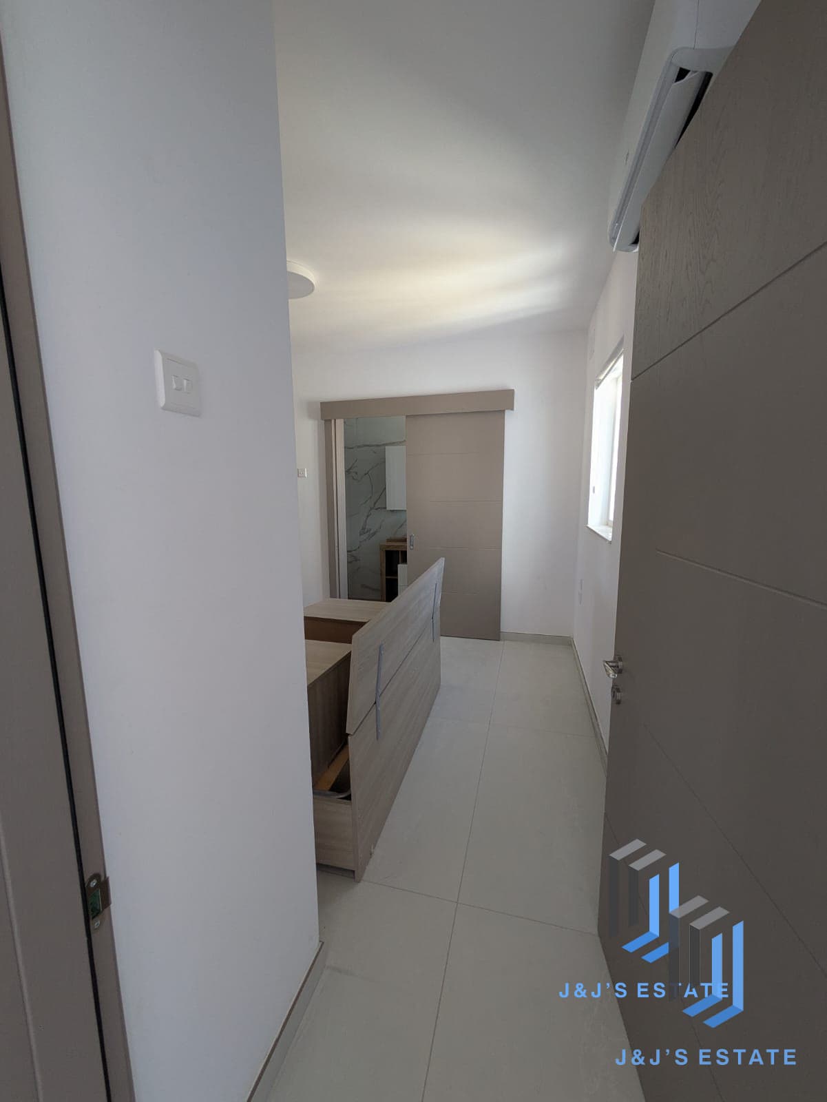 Spacious 3-Bedroom Apartment in Msida · 17