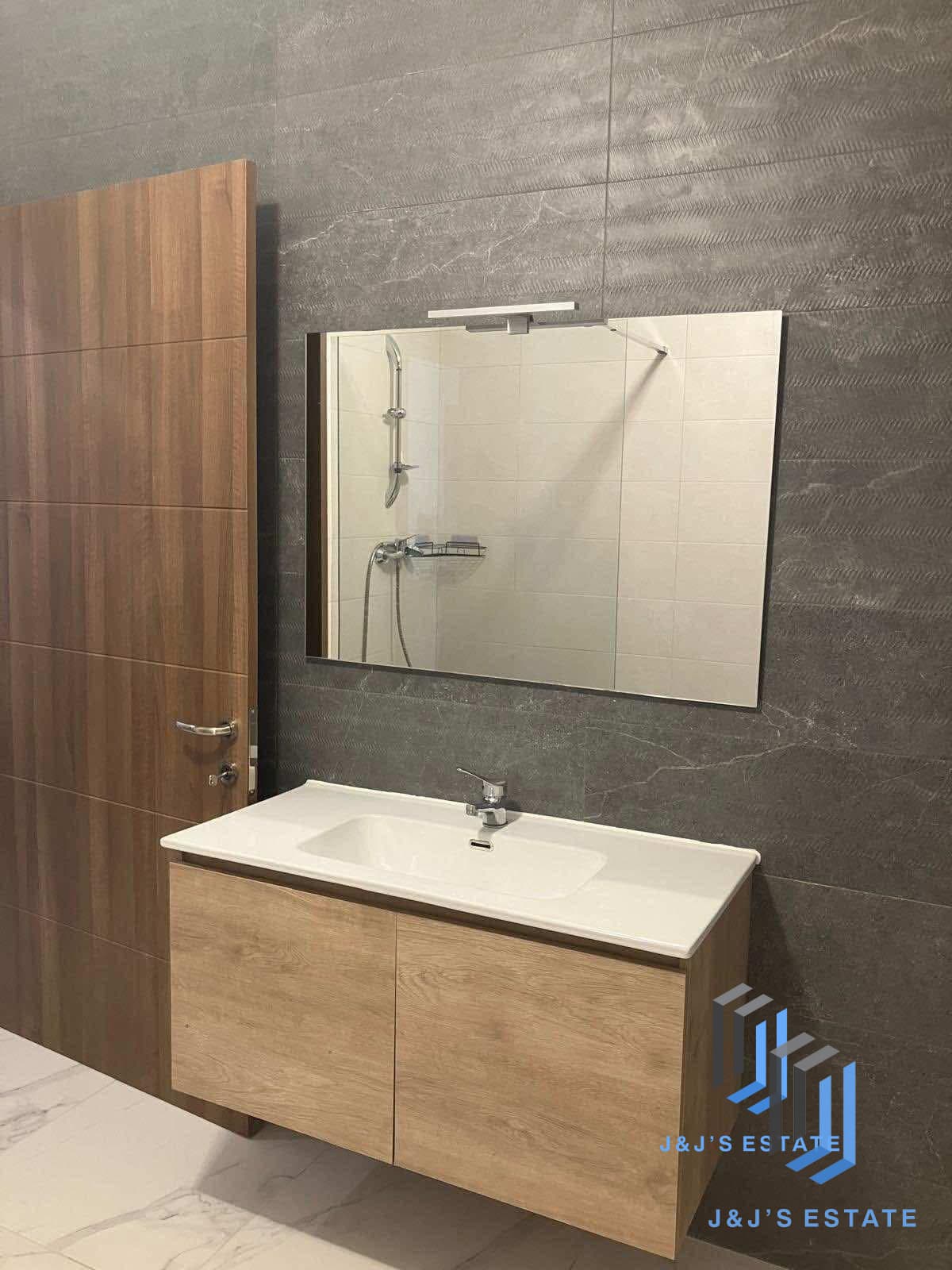 Bright & Modern 2-Bedroom Apartment in St Paul’s Bay · 6