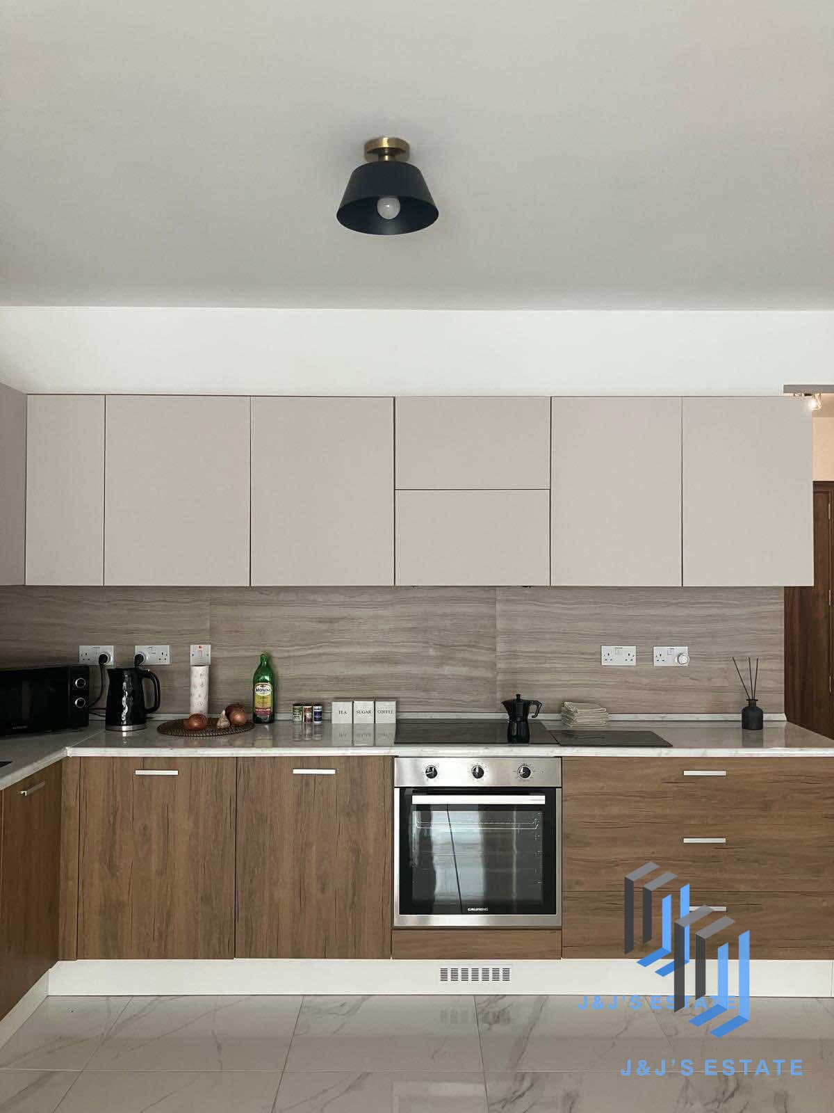 Bright & Modern 2-Bedroom Apartment in St Paul’s Bay · 8