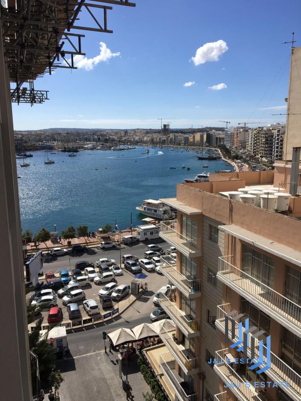 1-Bedroom Apartment for Rent in Sliema – Tigné Palace · 7