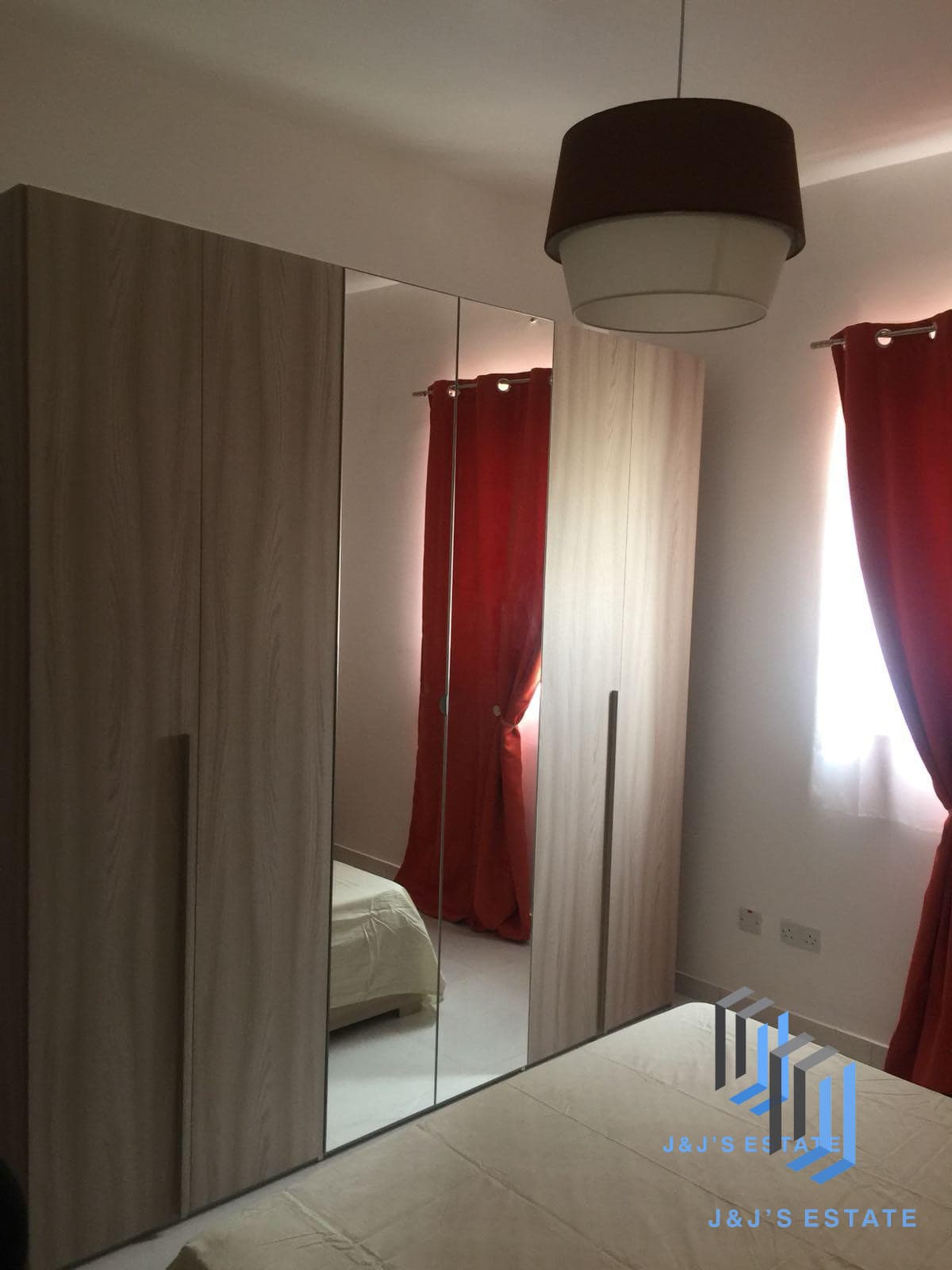 Modern 3-Bedroom Apartment in Mellieha · 4