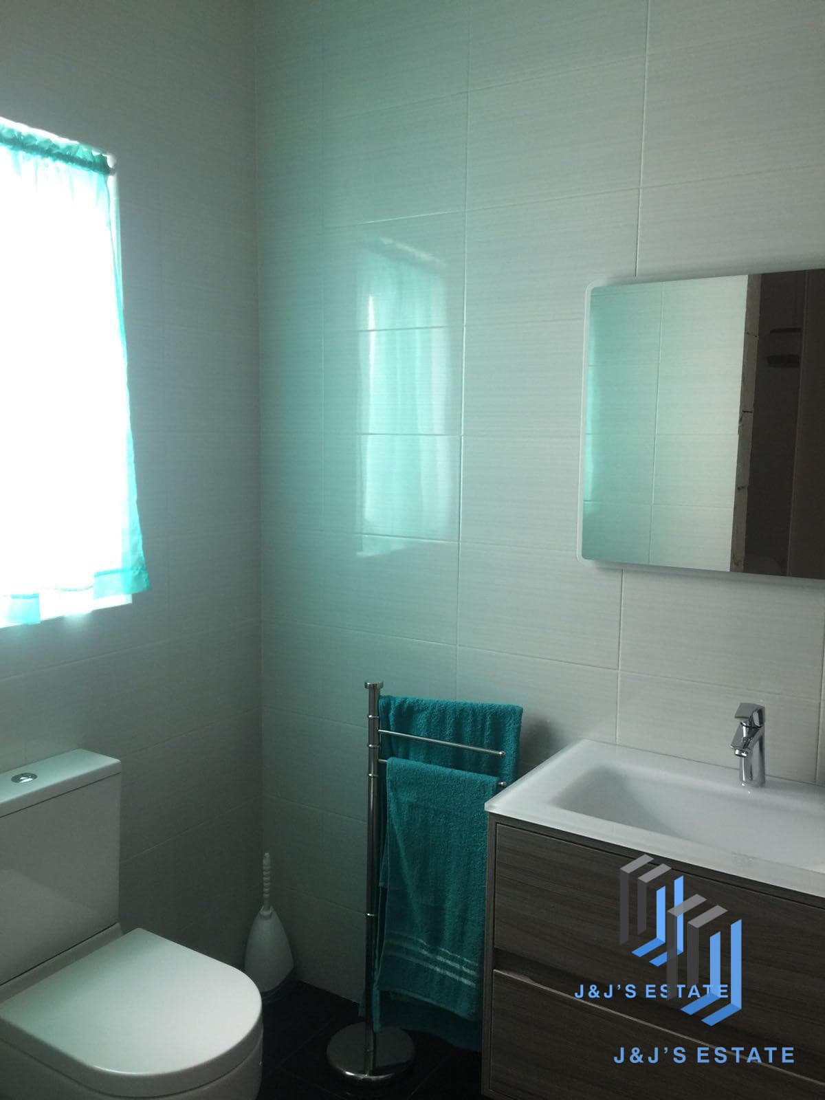 Modern 3-Bedroom Apartment in Mellieha · 5