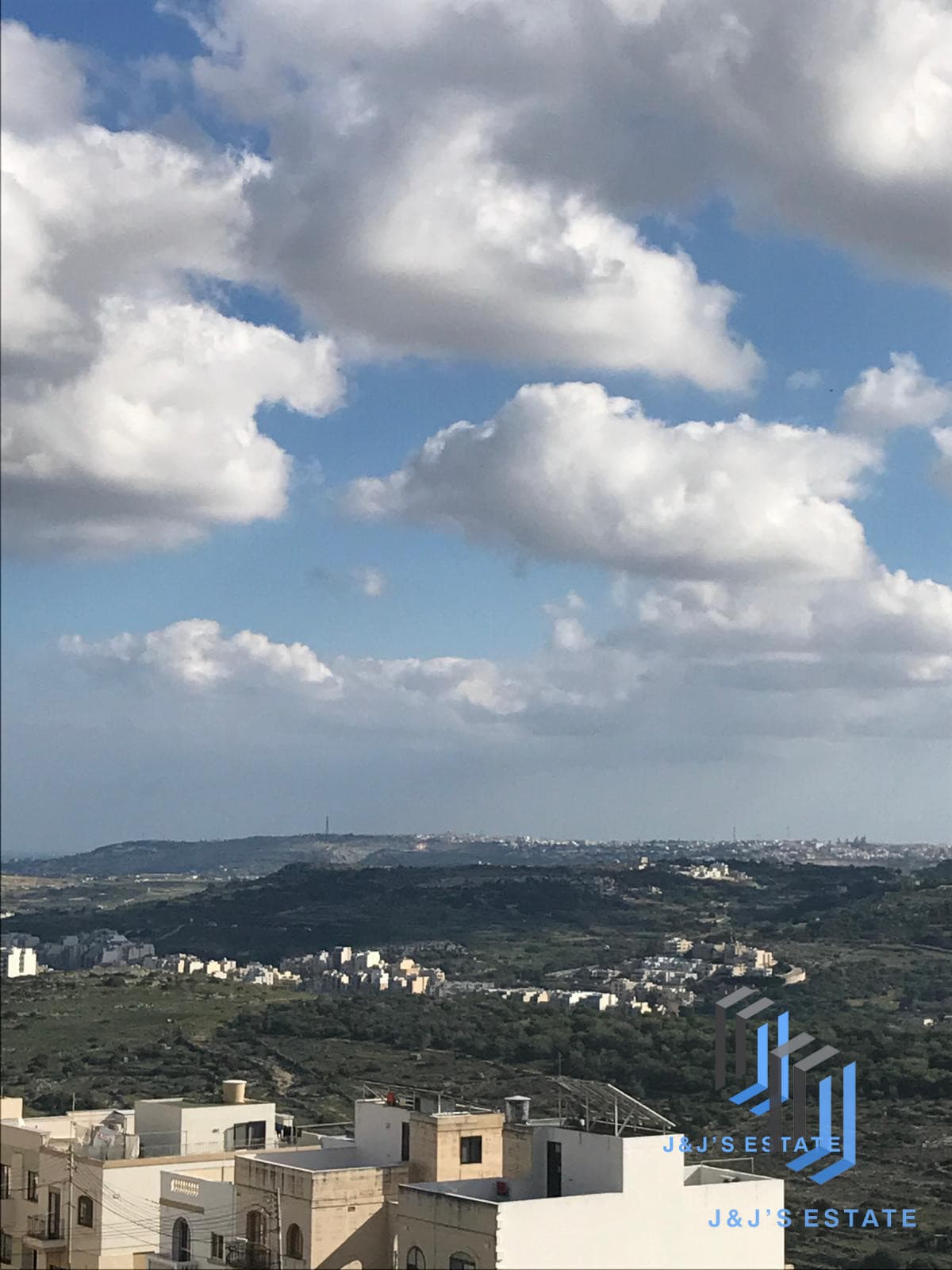 Modern 3-Bedroom Apartment in Mellieha · 6