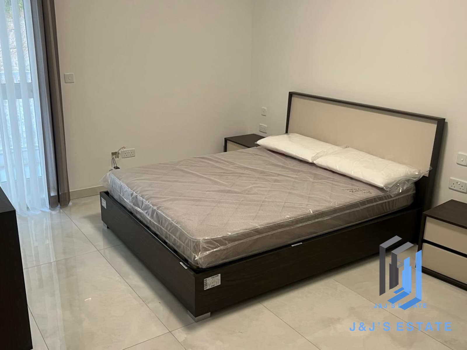 Brand-New 3-Bedroom Apartment with Views in Mellieha · 6