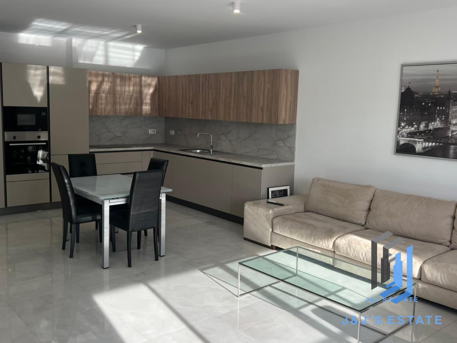 Brand-New 3-Bedroom Apartment with Views in Mellieha · 8