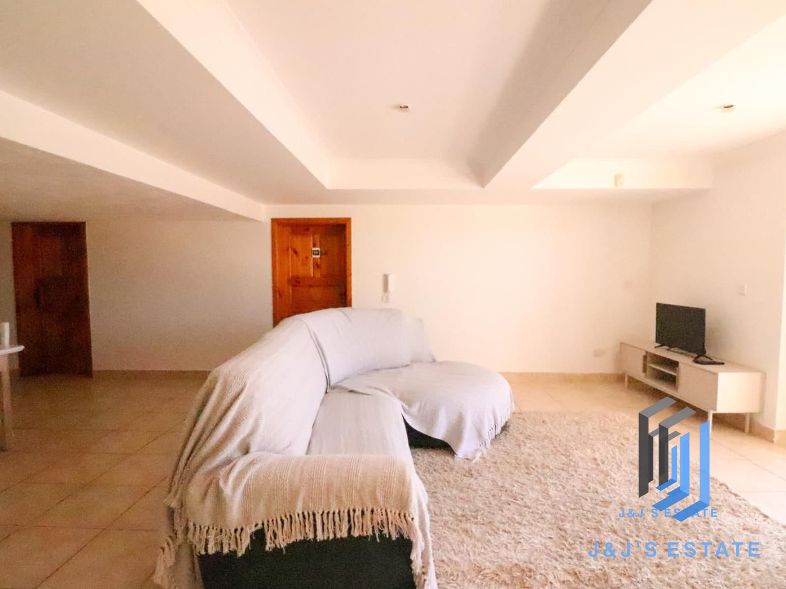 Modern 5-Bedroom Villa with Pool in Mellieha · 17