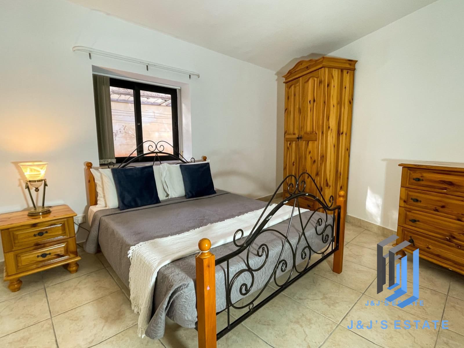 Modern 5-Bedroom Villa with Pool in Mellieha · 18