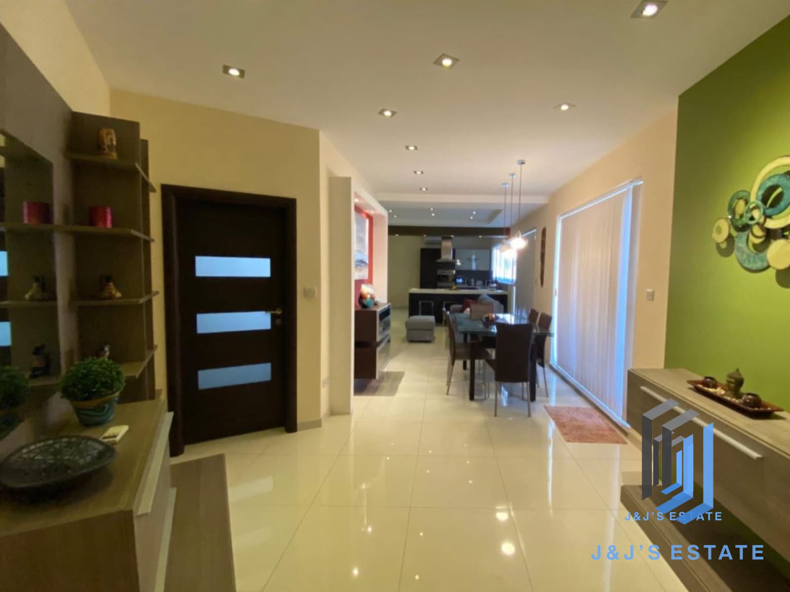Luxurious Penthouse with Huge Terrace & Harbour Views in Kalkara · 7