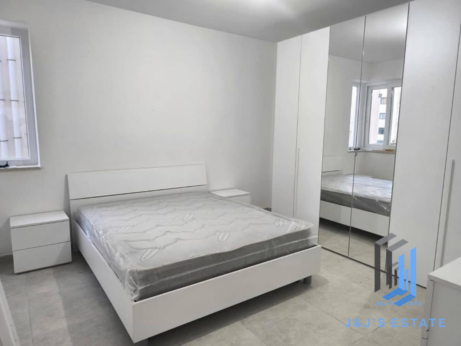 Stylish 2-Bedroom Apartment for Rent in Bugibba · 5