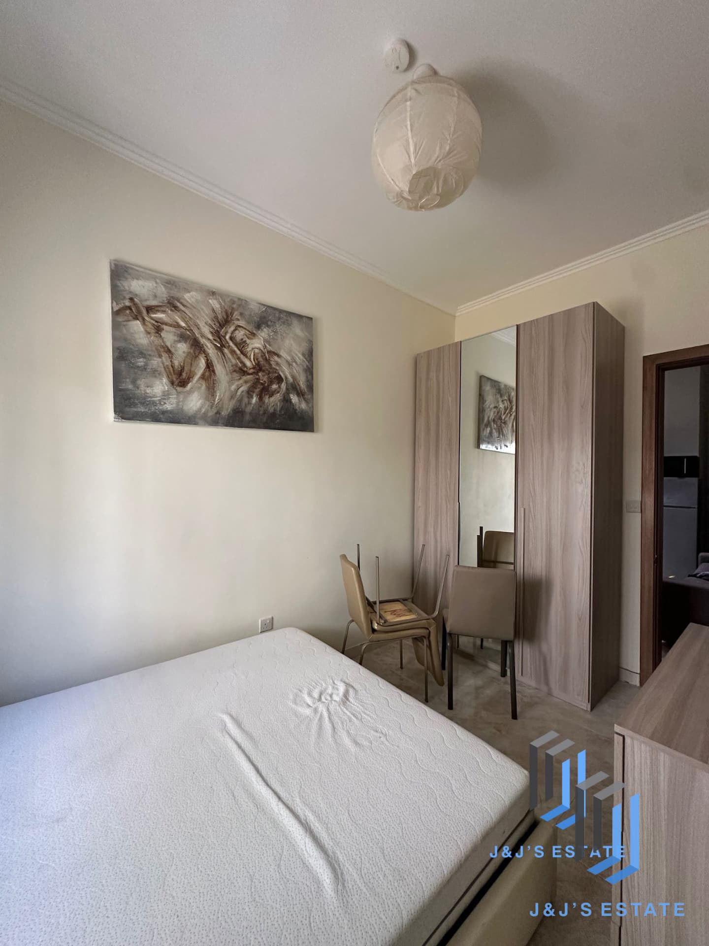 2-Bedroom Apartment for Rent in Sliema · 7