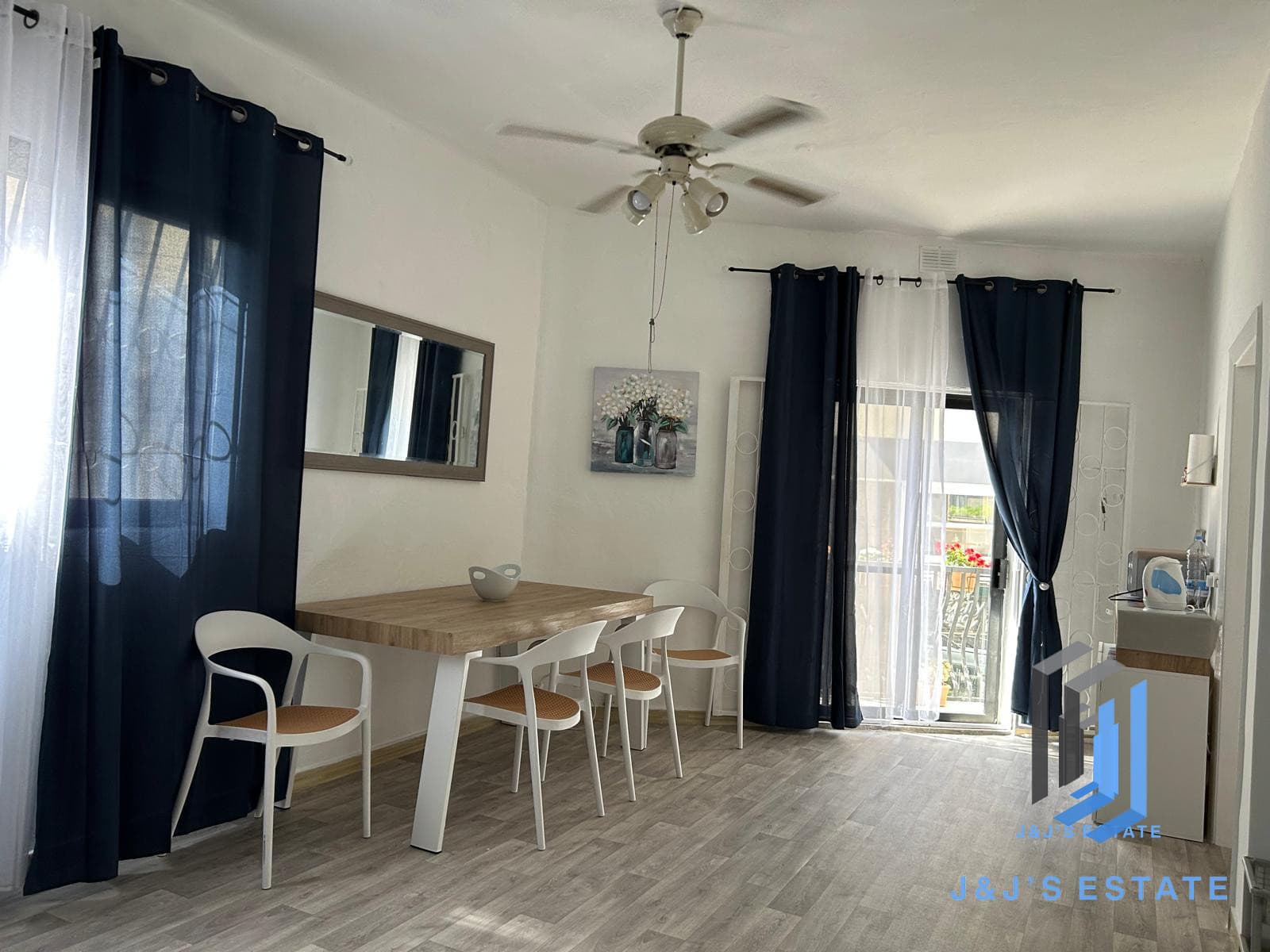 Bright & Modern 1-Bedroom Apartment in Msida · 1