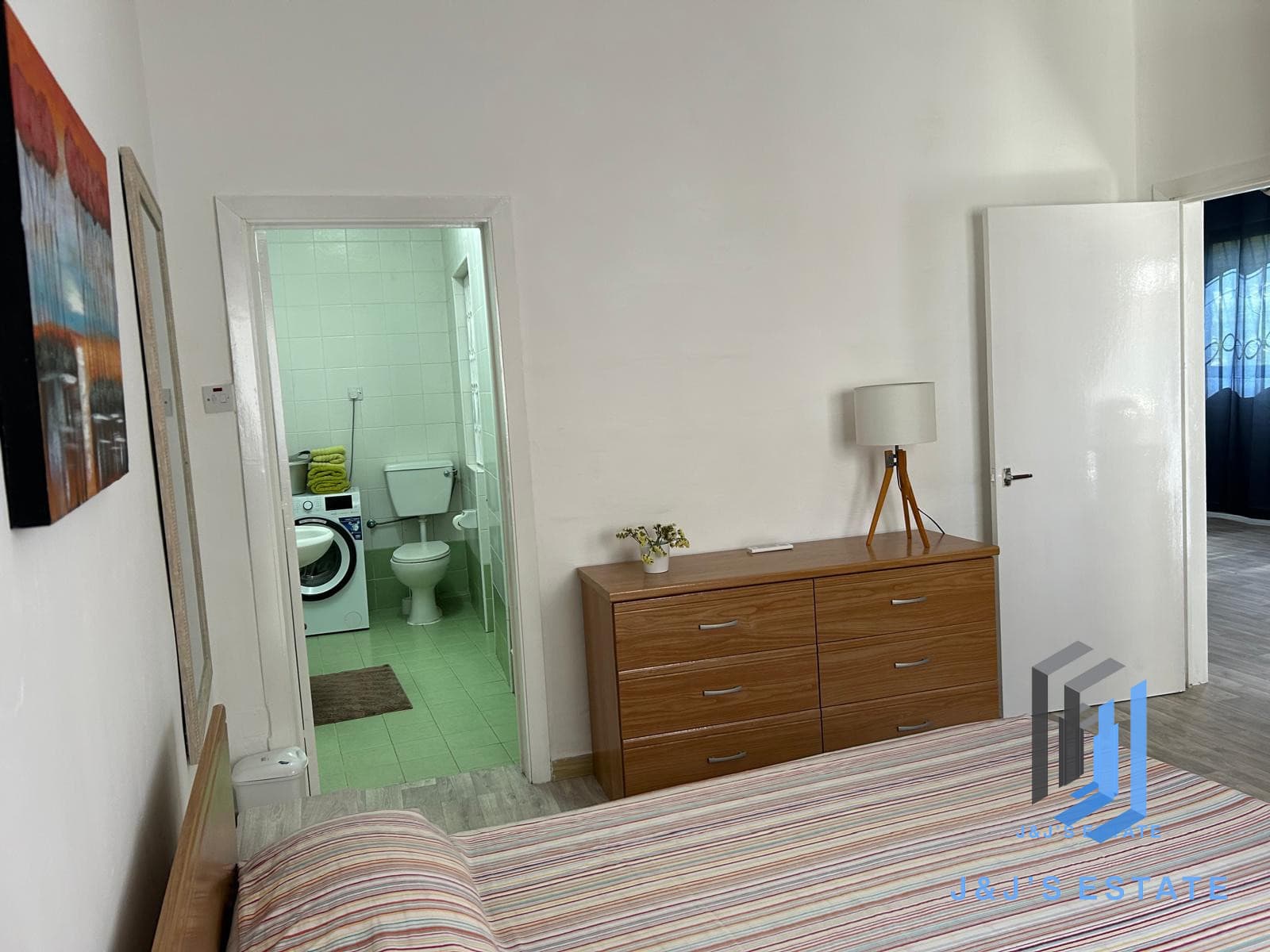 Bright & Modern 1-Bedroom Apartment in Msida · 5