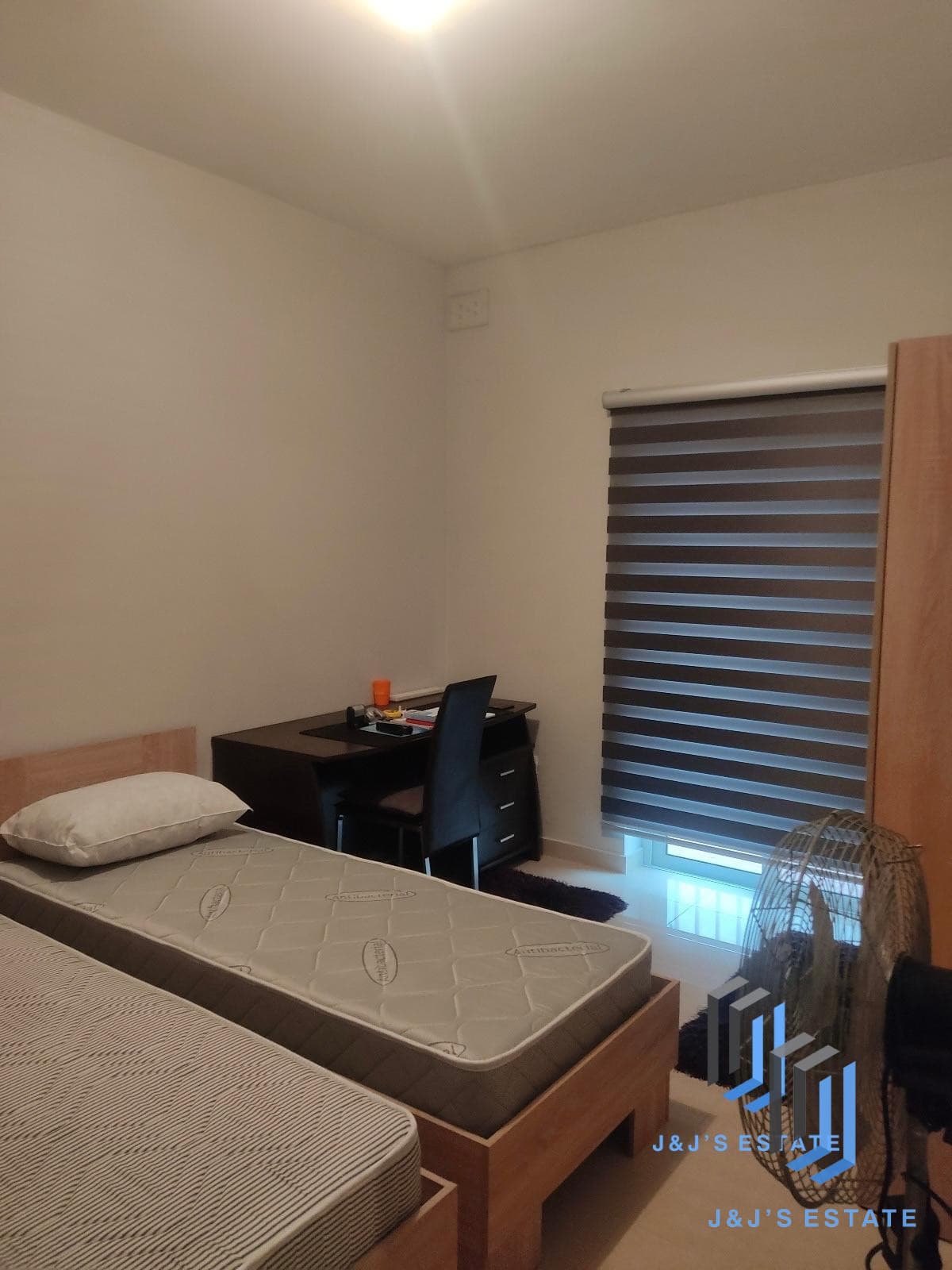 Bright & Spacious 3-Bedroom Apartment in Iklin · 11
