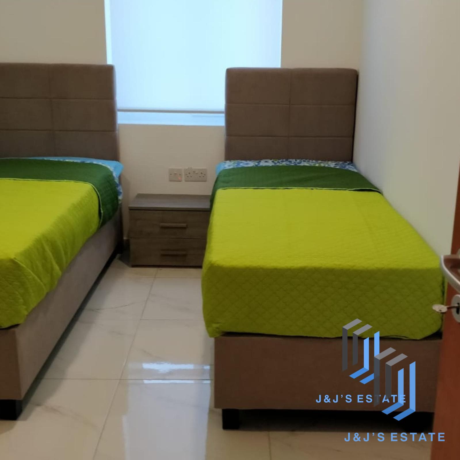 Modern 3-Bedroom Penthouse with Terrace in Gzira · 6