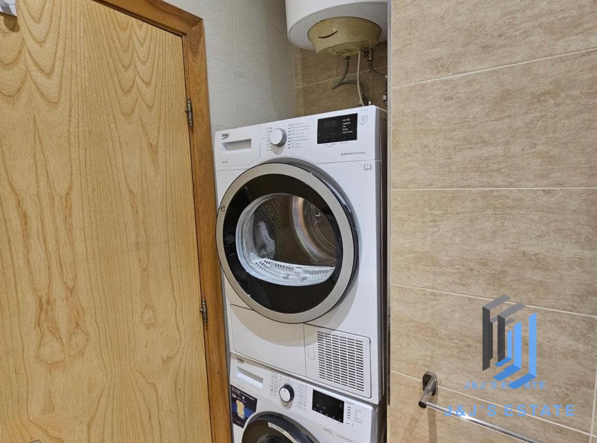 Beautiful 3-Bedroom Apartment for Long Let in Balzan · 11