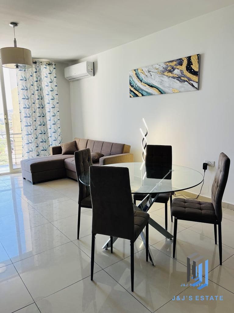 2-Bedroom Seaview Penthouse in Qawra · 2