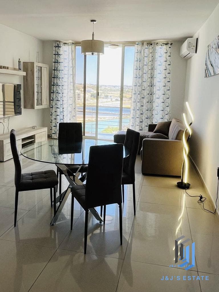 2-Bedroom Seaview Penthouse in Qawra · 5
