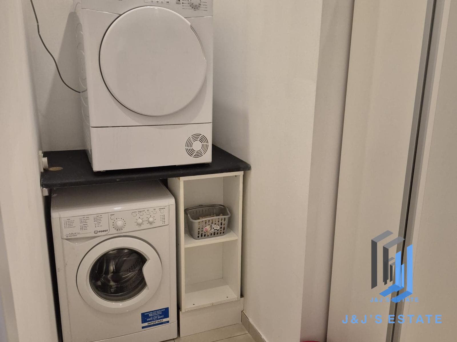 Three-bedroom apartment with ensuites in central Gzira · 12