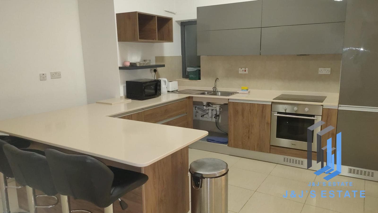 Modern 3-Bedroom Apartment for Rent in Sliema · 2