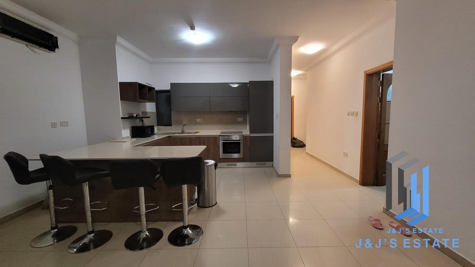 Modern 3-Bedroom Apartment for Rent in Sliema · 3
