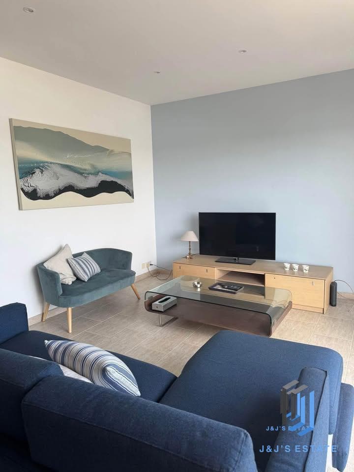 Modern 3-Bedroom Apartment in Sliema with Sea Views · 2