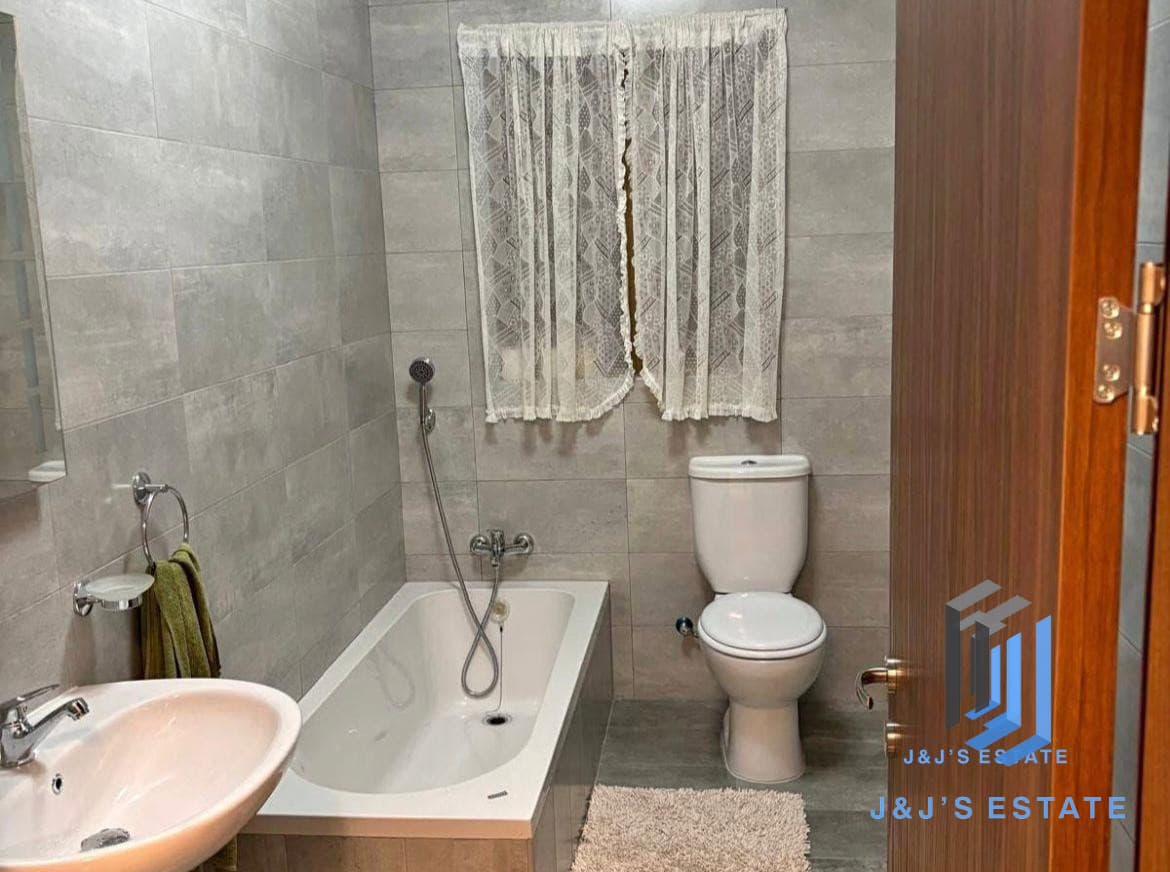Brand New 3-Bedroom Apartment in Bugibba · 7