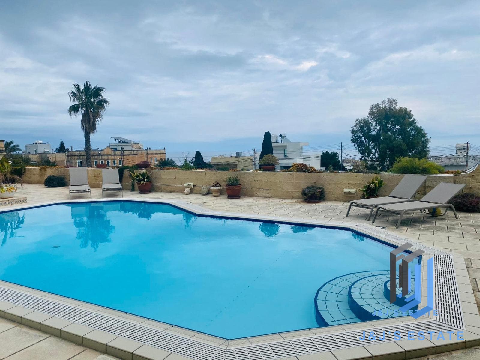 Fully Detached Villa with Spectacular Sea Views – Madliena