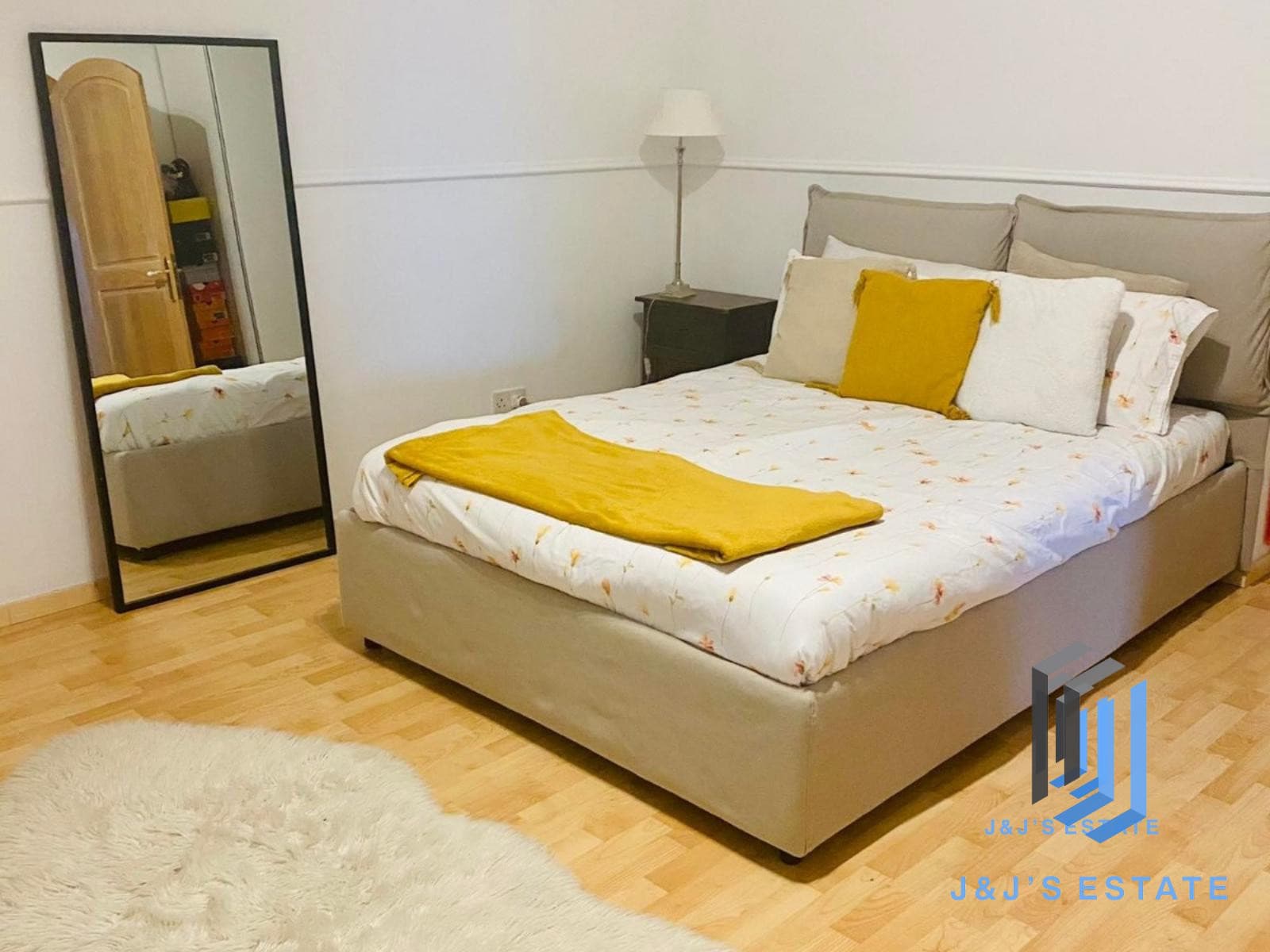 Fully Detached Villa with Spectacular Sea Views – Madliena · 16
