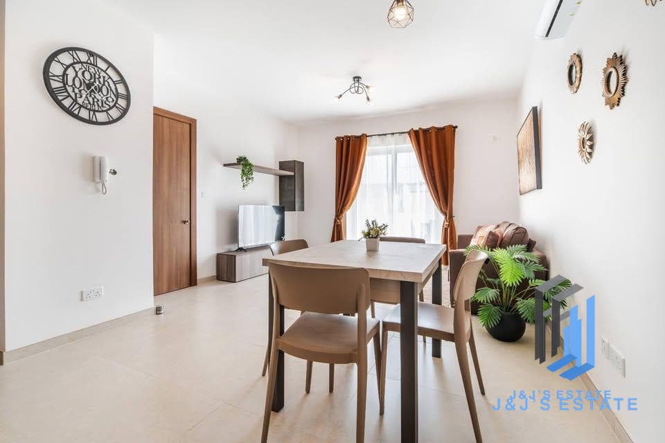 2-Bedroom Penthouse in Prime Sliema Location · 5