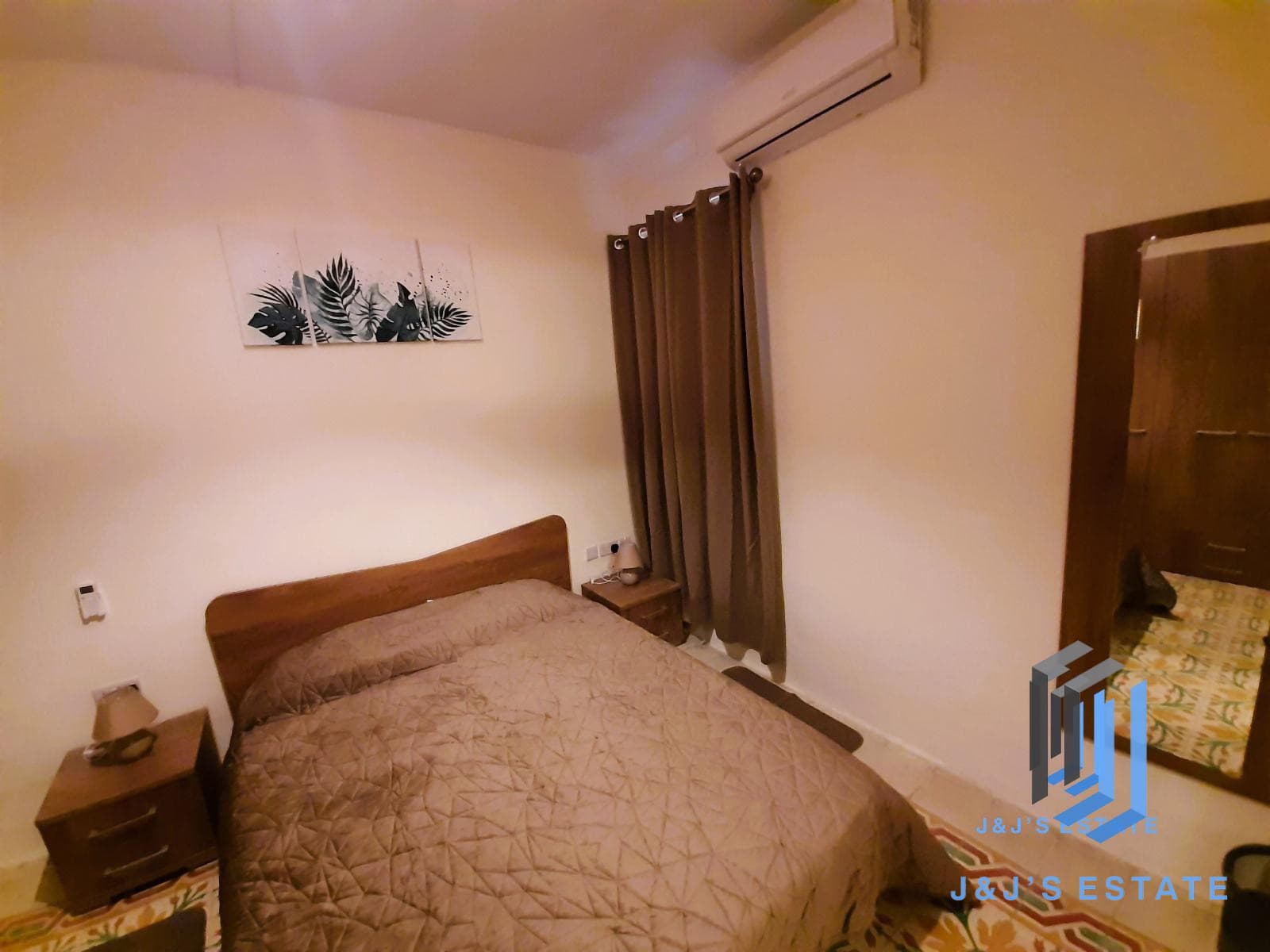 Spacious 3-Bedroom Apartment in Central Sliema · 17