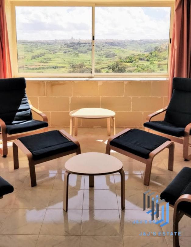 Charming 3-Bedroom Apartment in Xaghra, Gozo