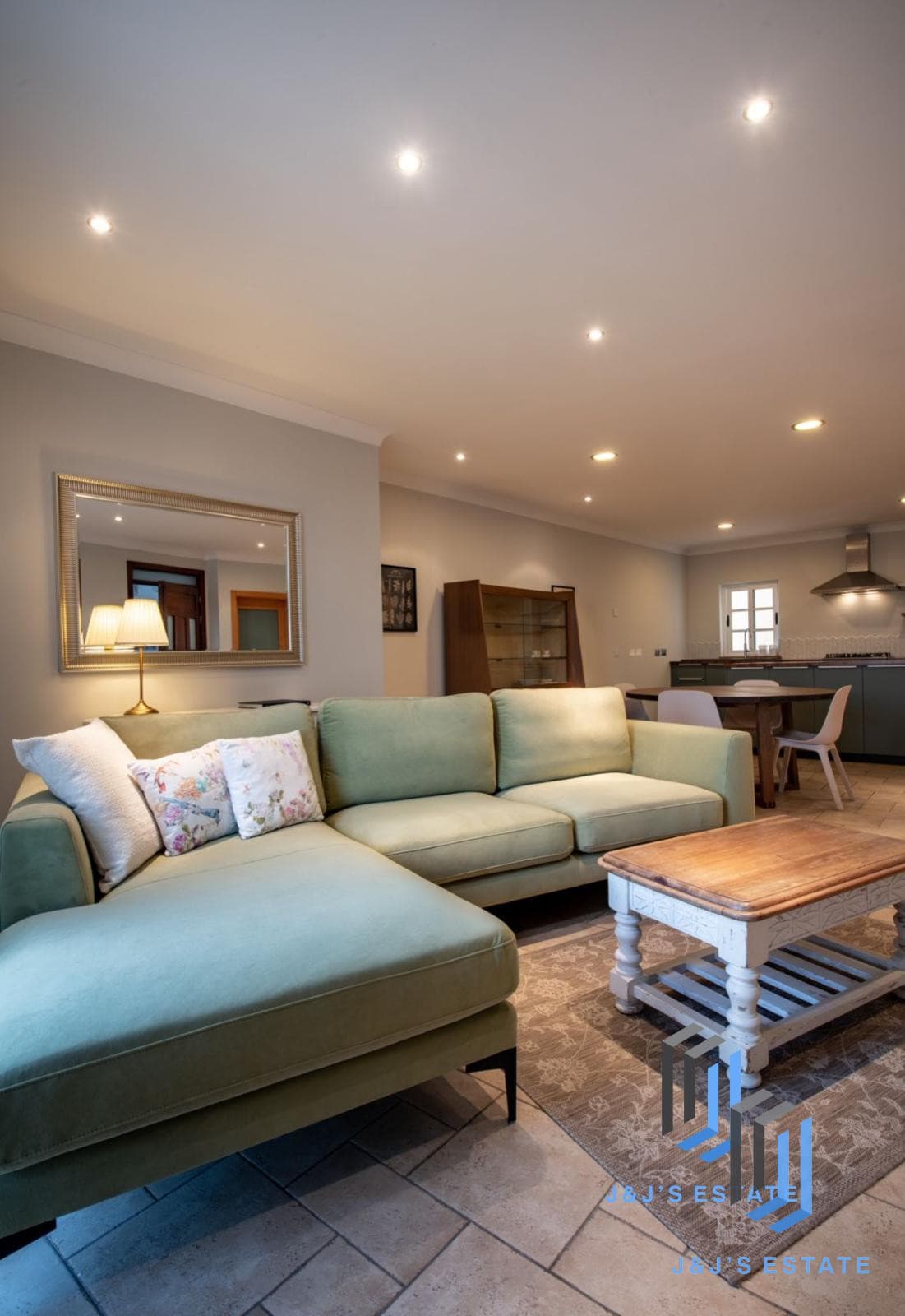 Spacious 3-Bedroom Apartment in Naxxar · 7