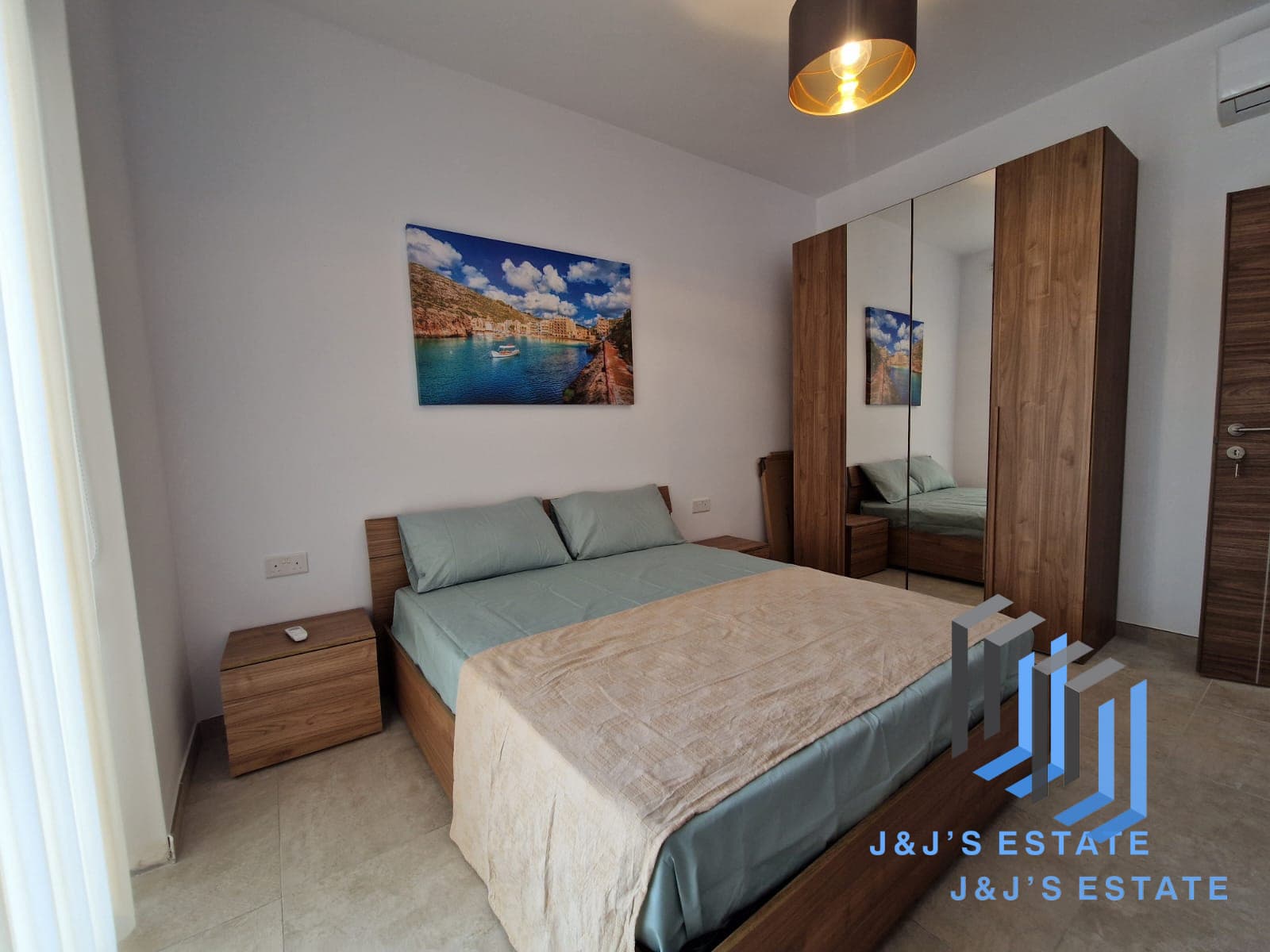 Fully Furnished Apartment with Three Bedrooms in Attard · 7