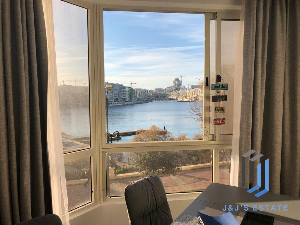 Modern Seafront 3-Bedroom Apartment with Car Space · 6
