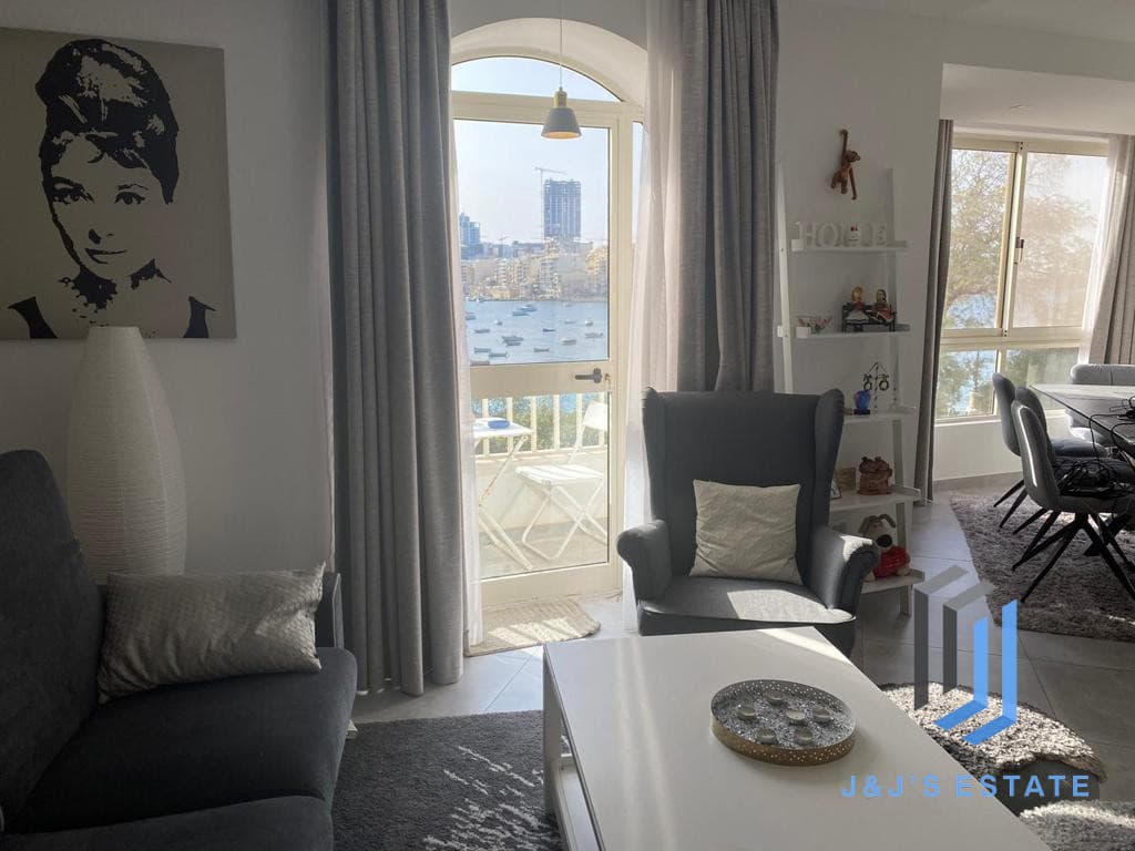 Modern Seafront 3-Bedroom Apartment with Car Space · 32