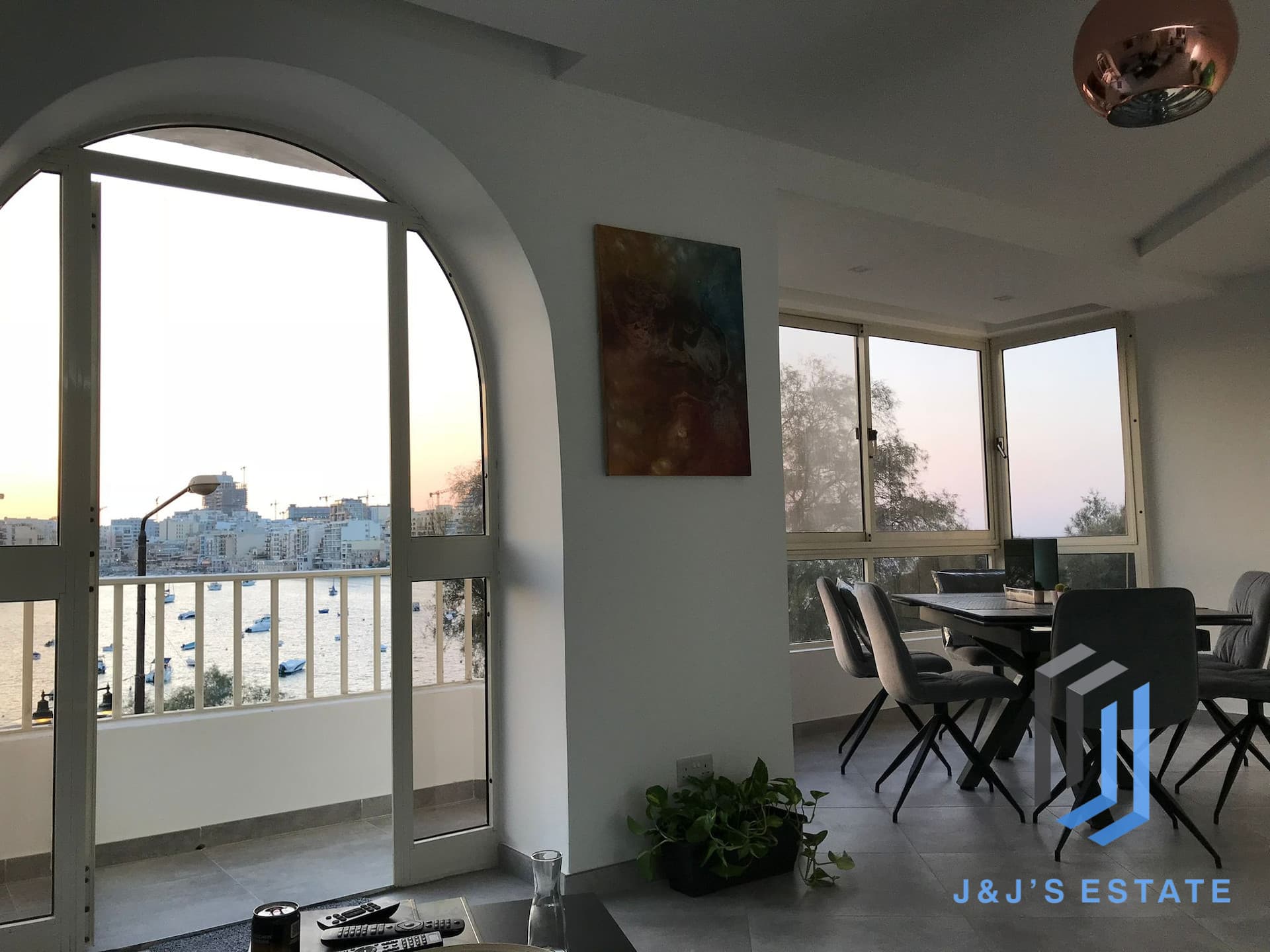 Modern Seafront 3-Bedroom Apartment with Car Space · 33