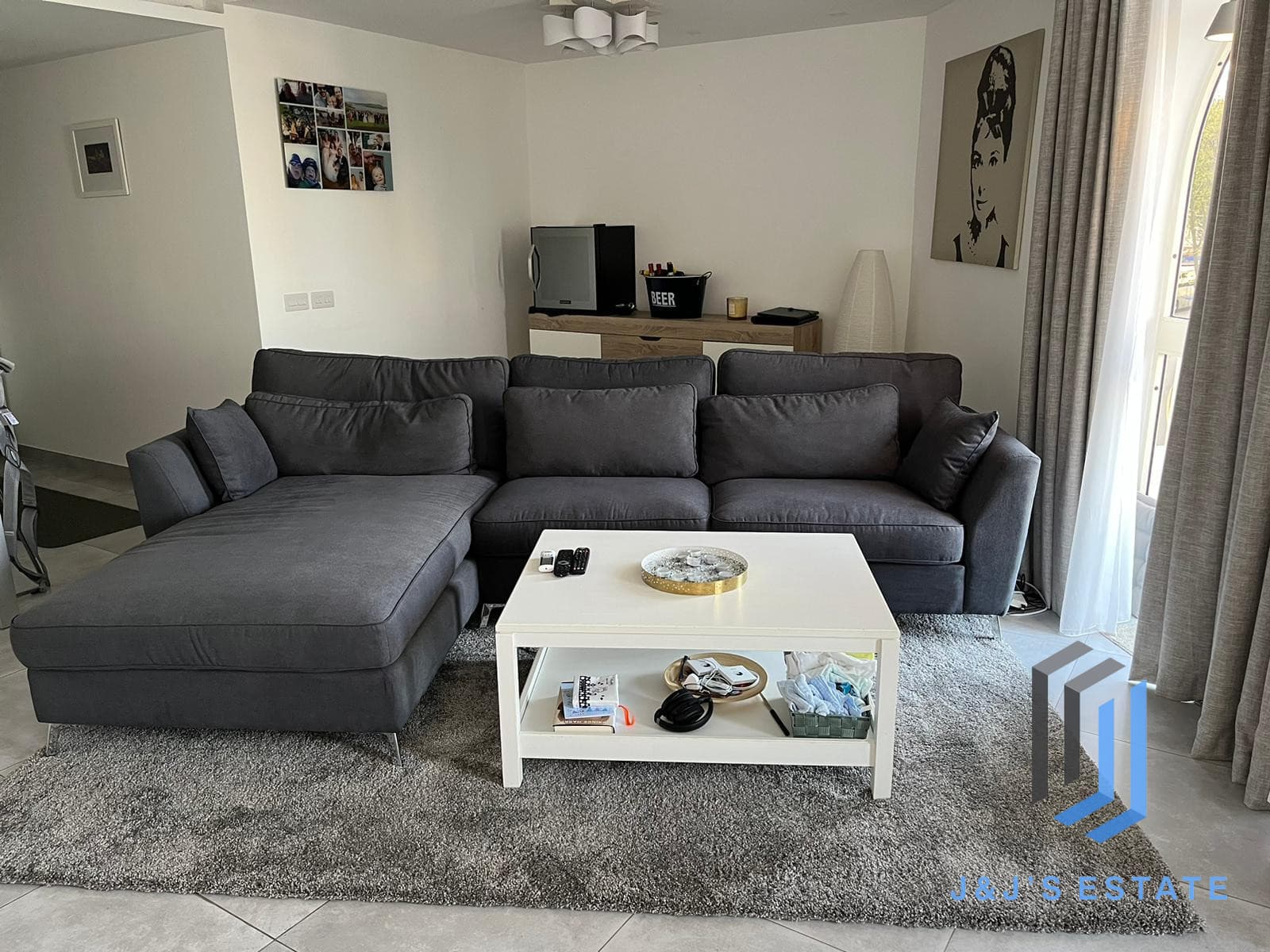 Modern Seafront 3-Bedroom Apartment with Car Space · 34