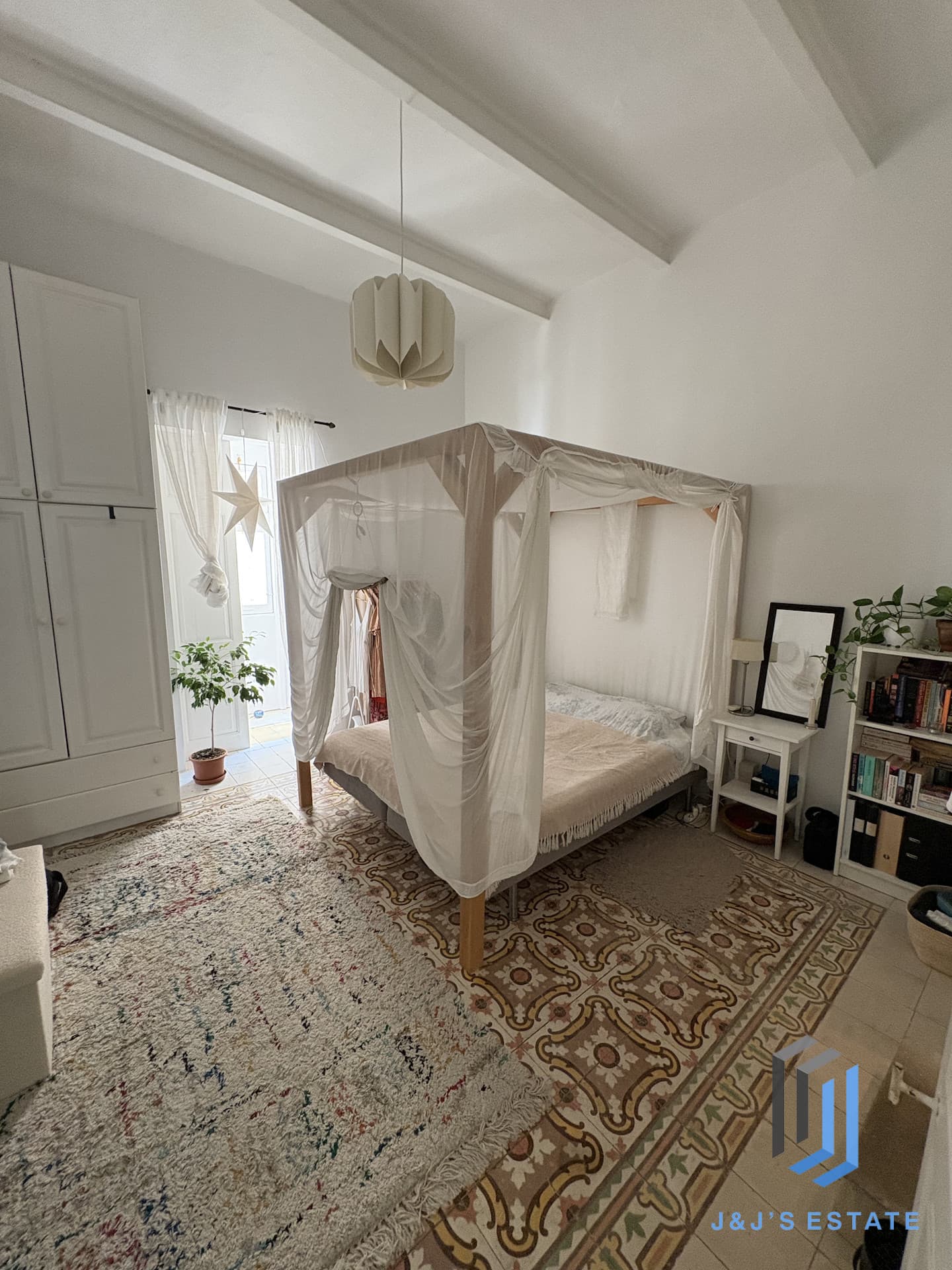 Elegant 4-Bedroom Townhouse with Courtyard and Roof Terrace in Sliema · 15