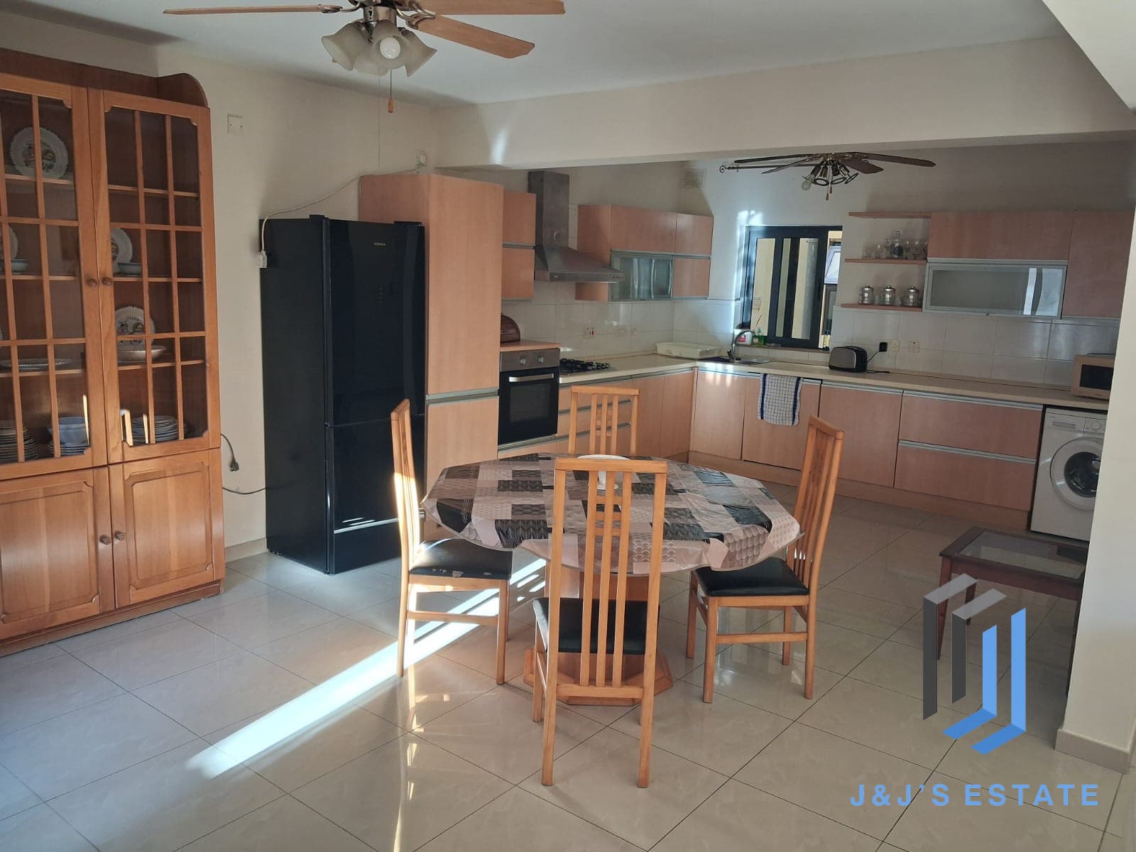 Fully Furnished Two Bedroom in Central Gzira Area